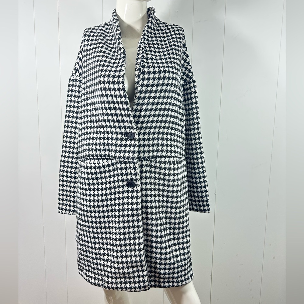 Old Navy Women’s Sz M Coat Black White Houndstooth Academia Preppy Classic Cozy